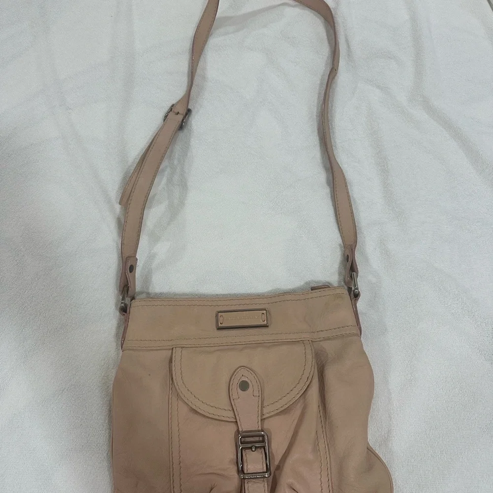 Burberry Vintage Whisper Pink Leather Crossbody Bag - Picture 4 of 14